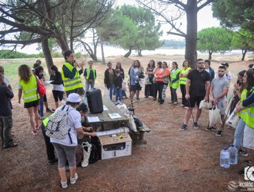 “Vamos limpar a Lagoa de Óbidos” contou com 21 voluntários da Tejo Atlântico 