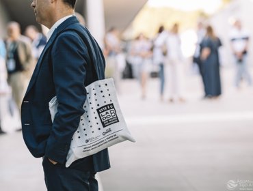 Reduzimos 2 Toneladas de CO2 e poupámos 3,5 Milhões de litros de água... tudo porque reciclámos o nosso fardamento!